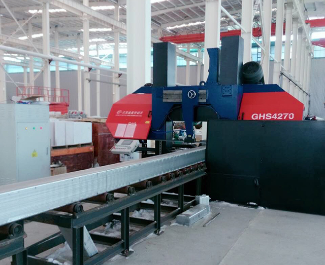 母线高速锯切带锯